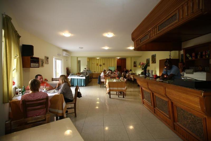 Ormos Atalia Aparthotel Bali  Exteriör bild